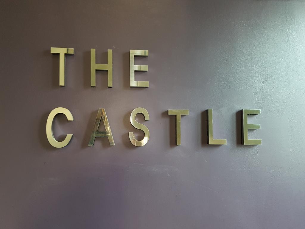The Castle Stay Чунчеон Екстериор снимка